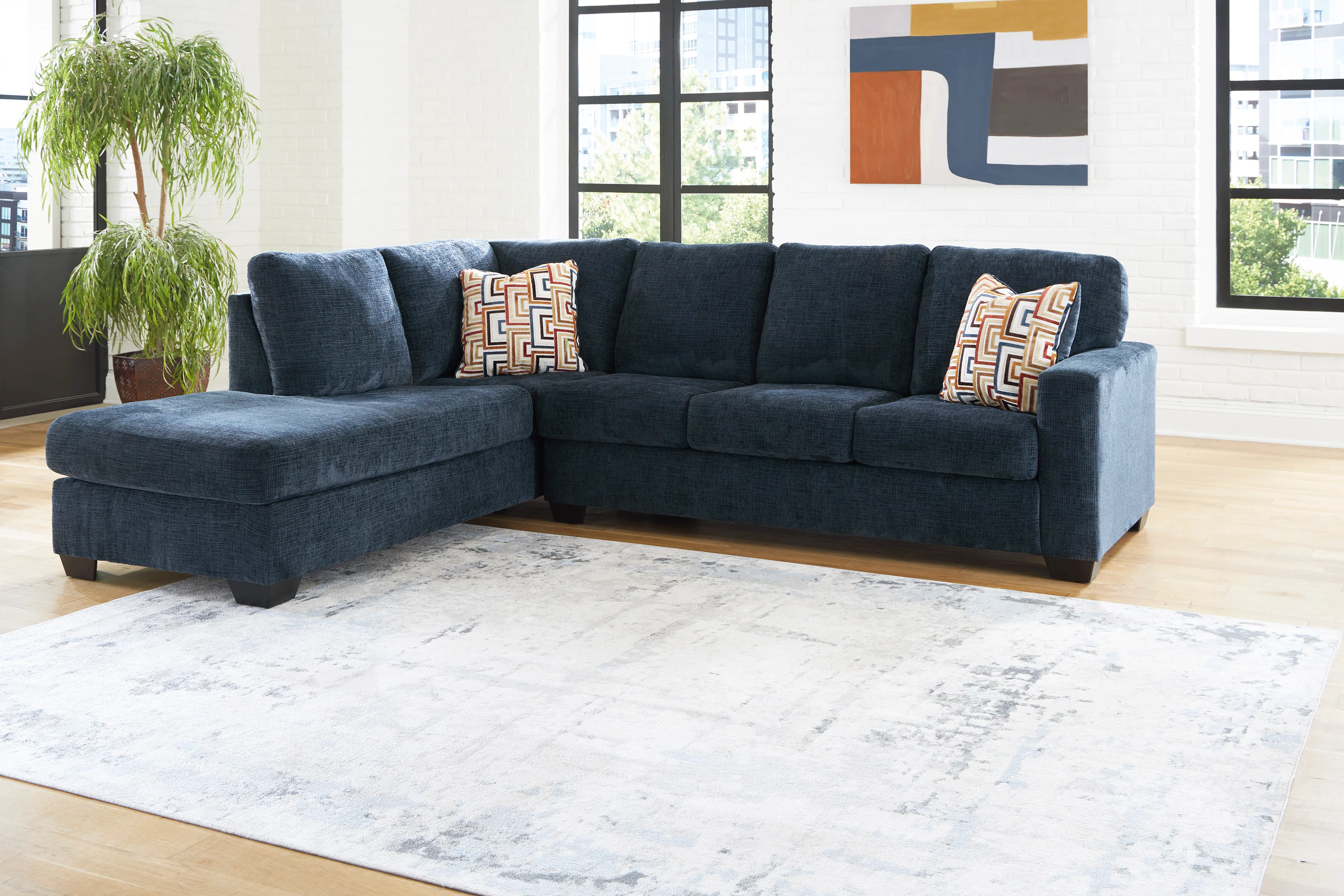 Aviemore 2-Piece Left-Facing Sectional with Chaise - Image 2