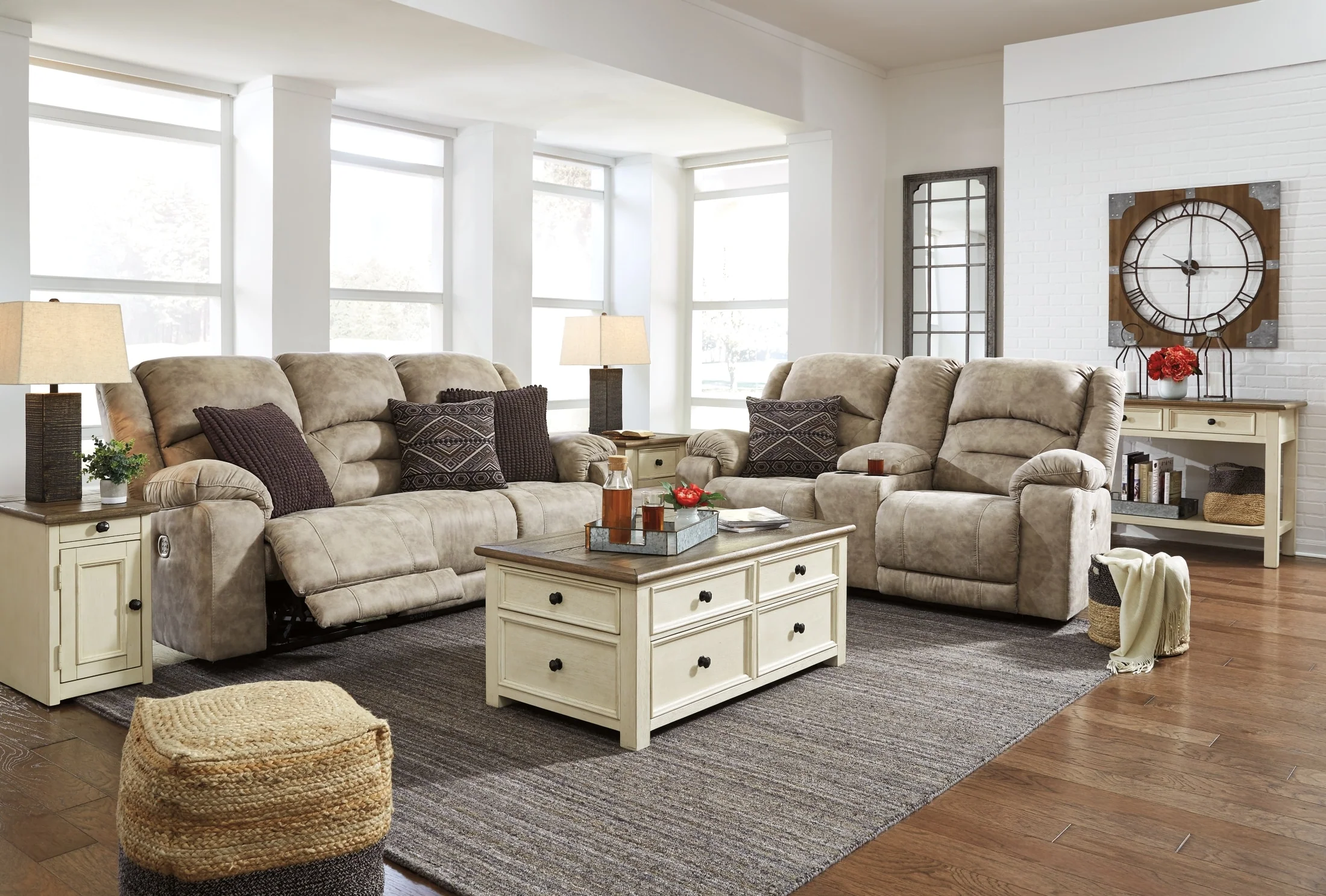 Bolanburg Sofa Table - Image 3