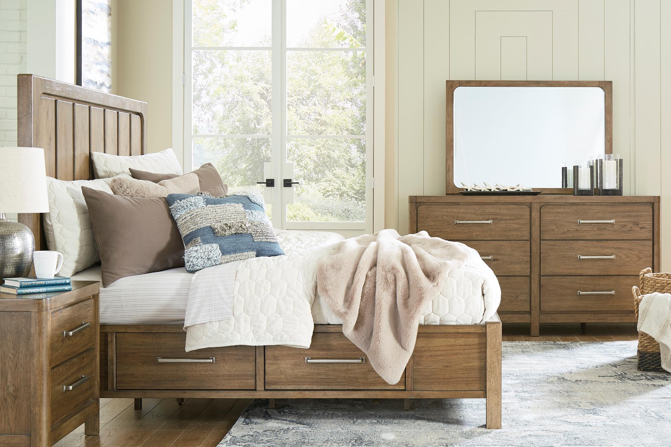 Cabalynn Panel Storage Bed - Image 2