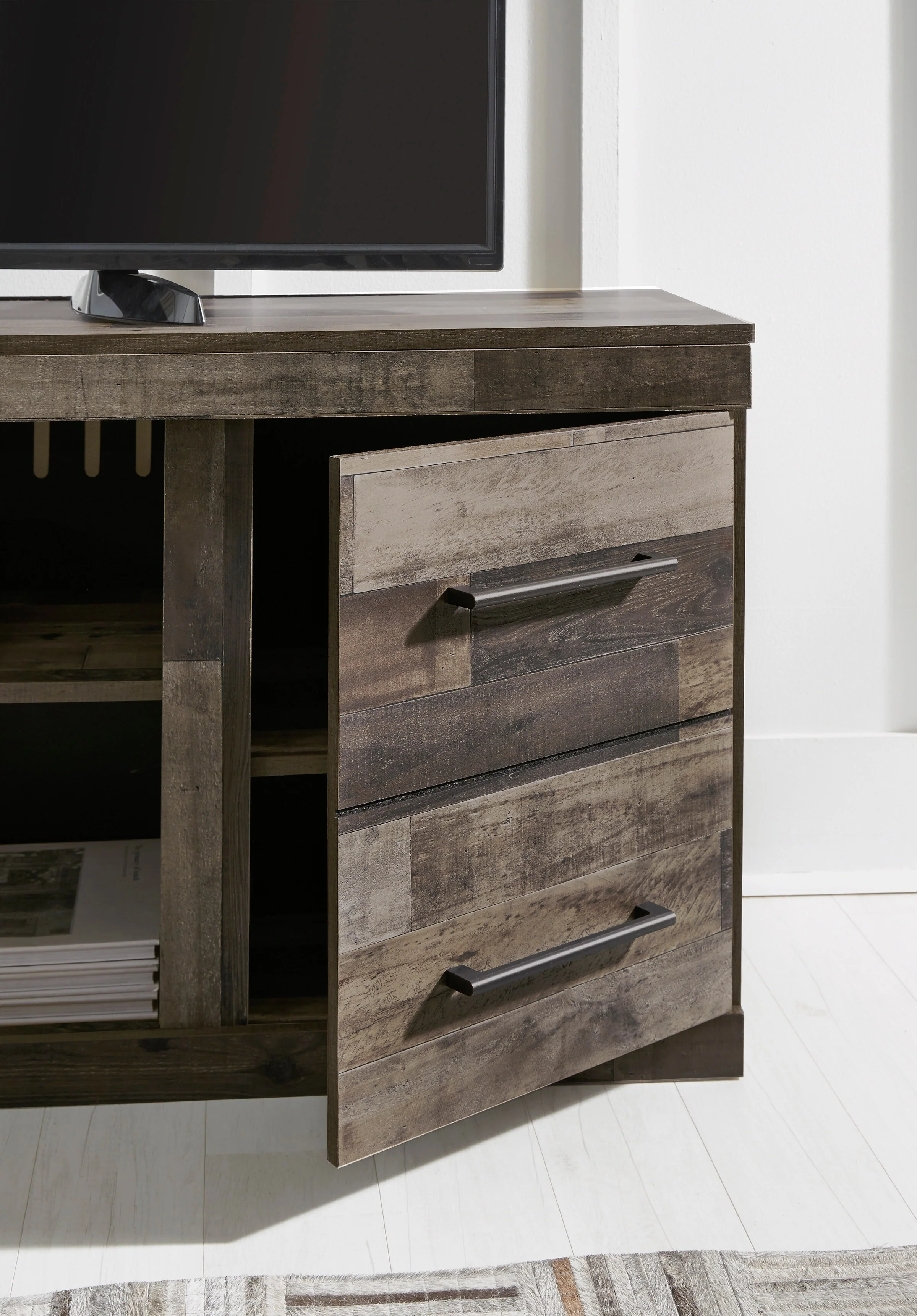 Derekson 60" TV Stand - Image 11
