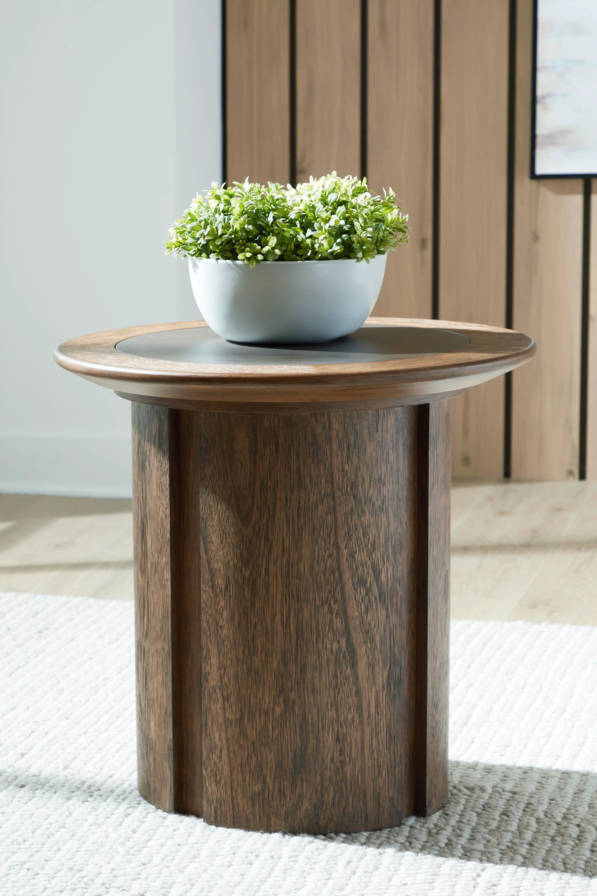 Ashley Dontayne Round End Table - Image 2