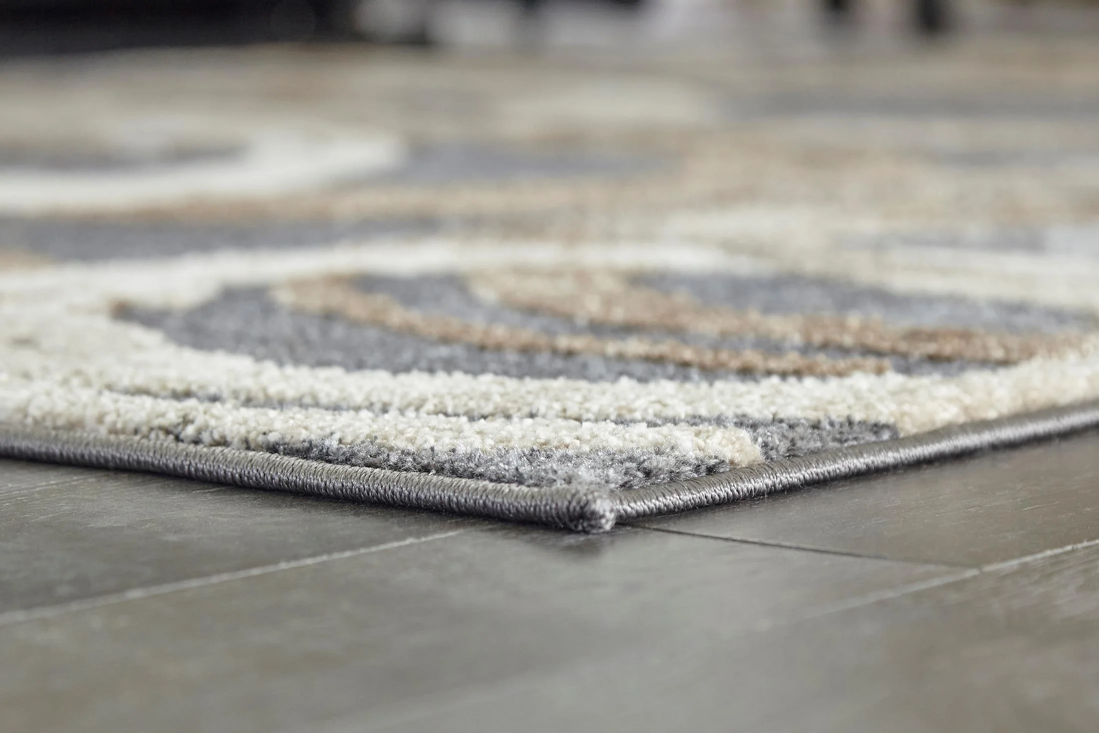 Faelyn Rug - Image 4