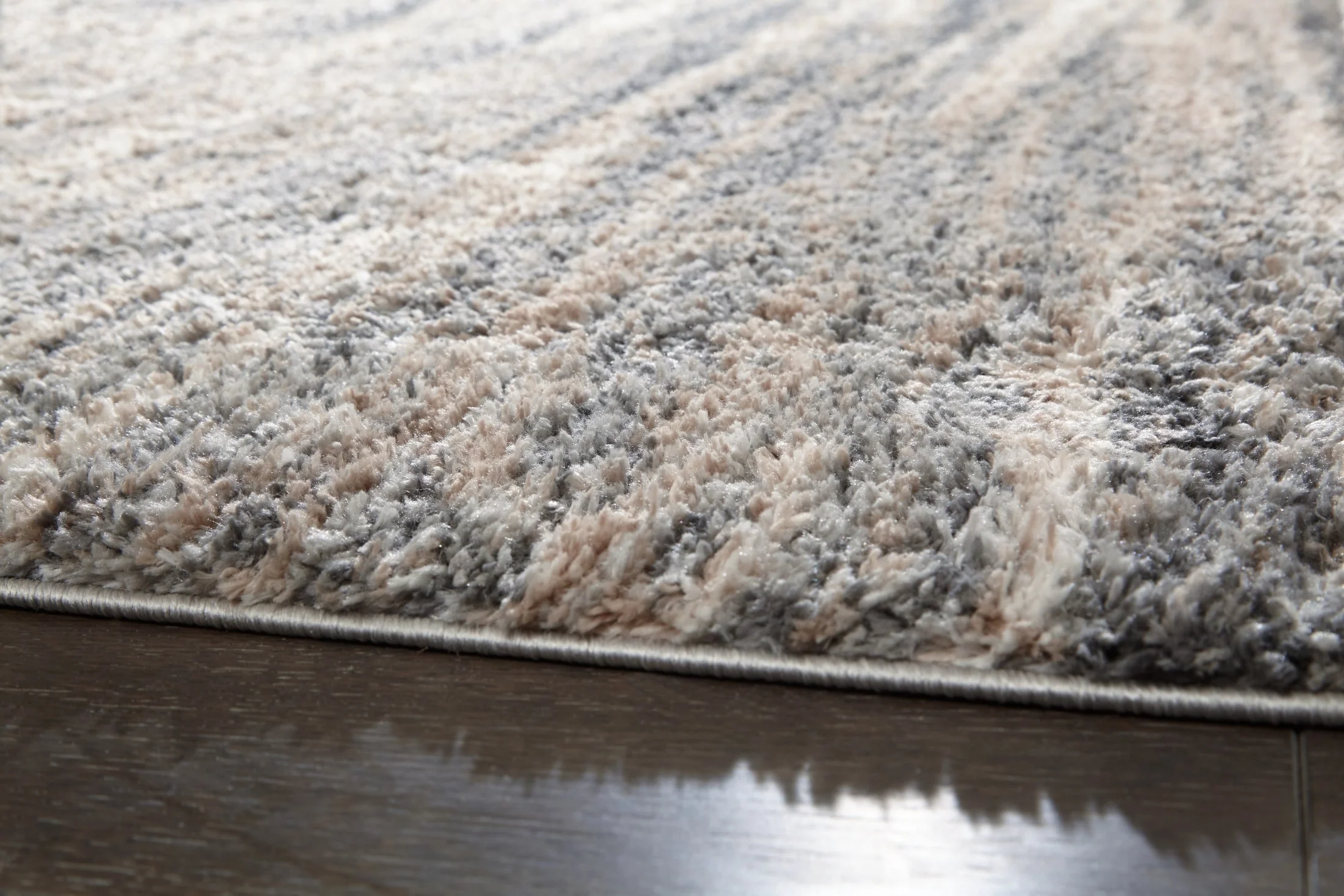 Gizela Rug - Image 2