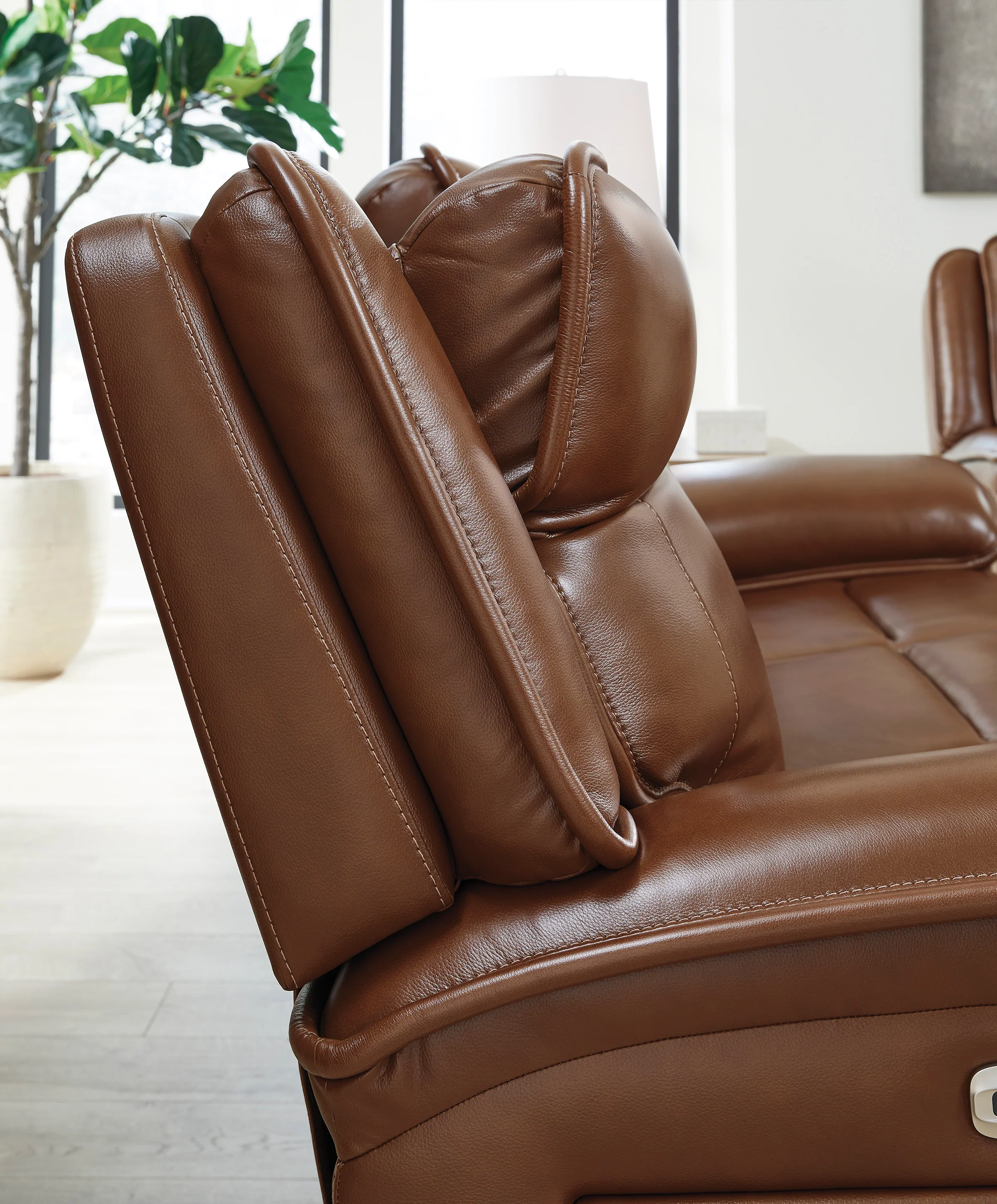 Healy Pier Power Reclining Console Loveseat - Image 8
