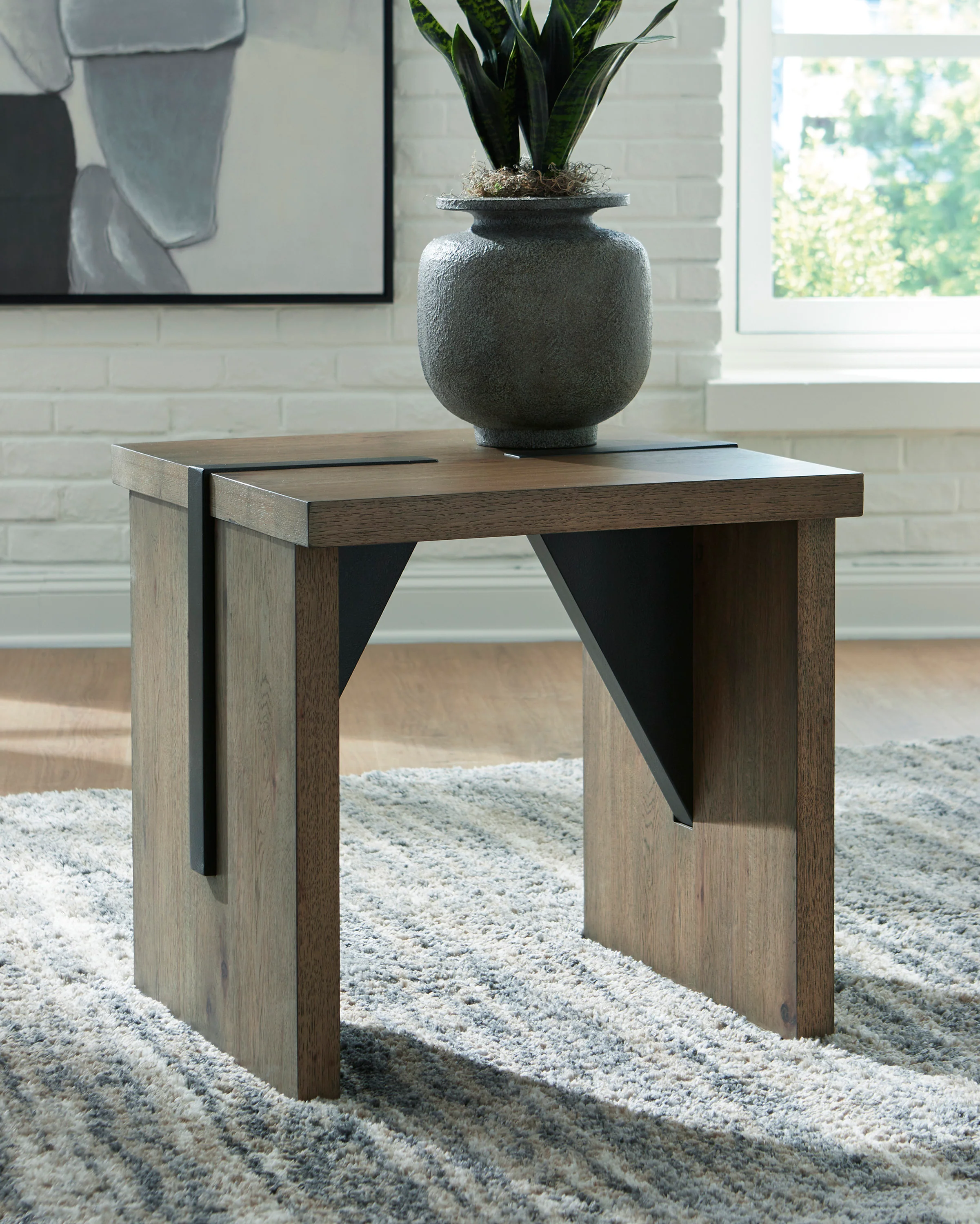Ashley Kandinew Square End Table - Image 2