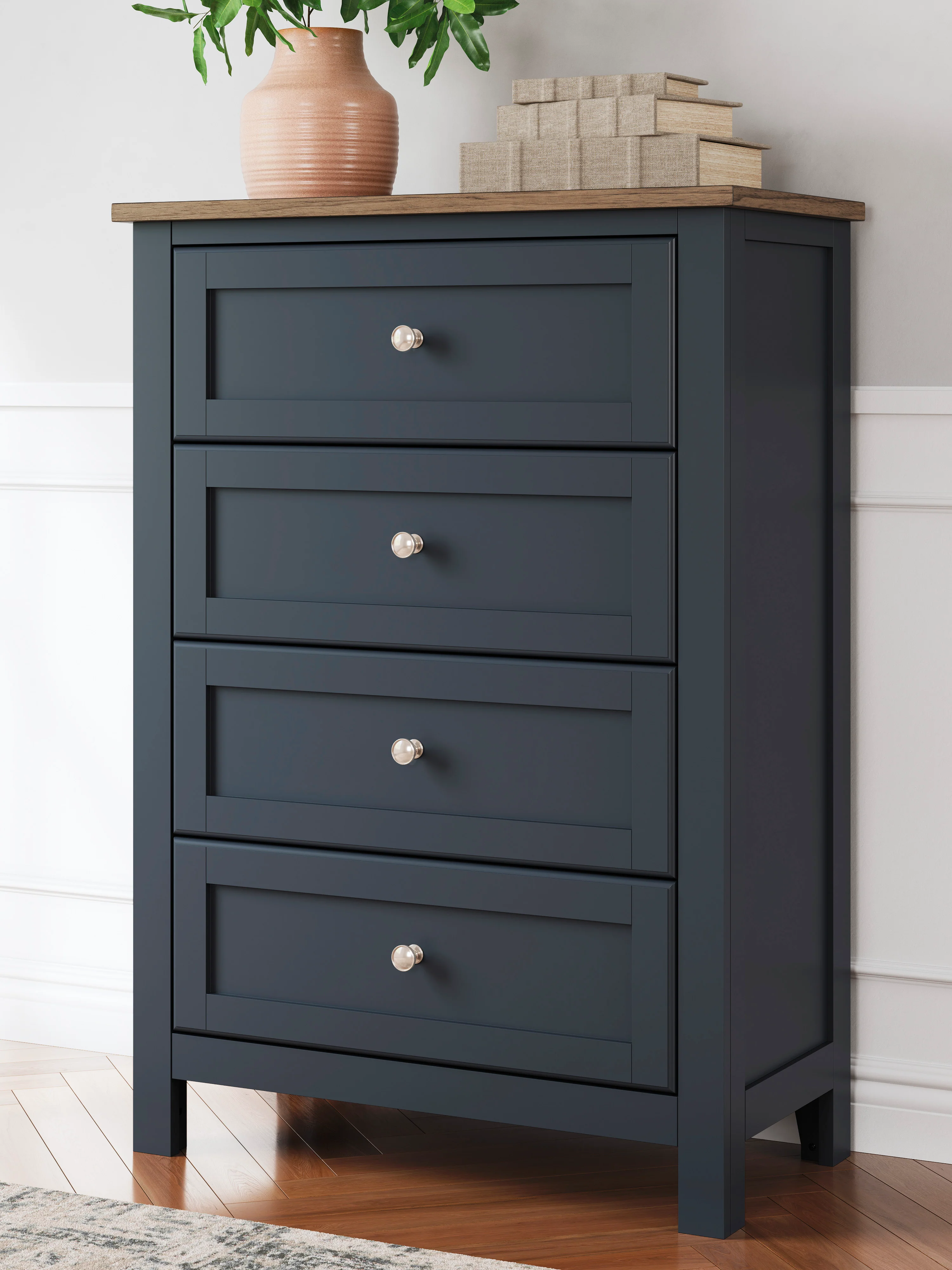 Landocken Chest of Drawers - Image 2