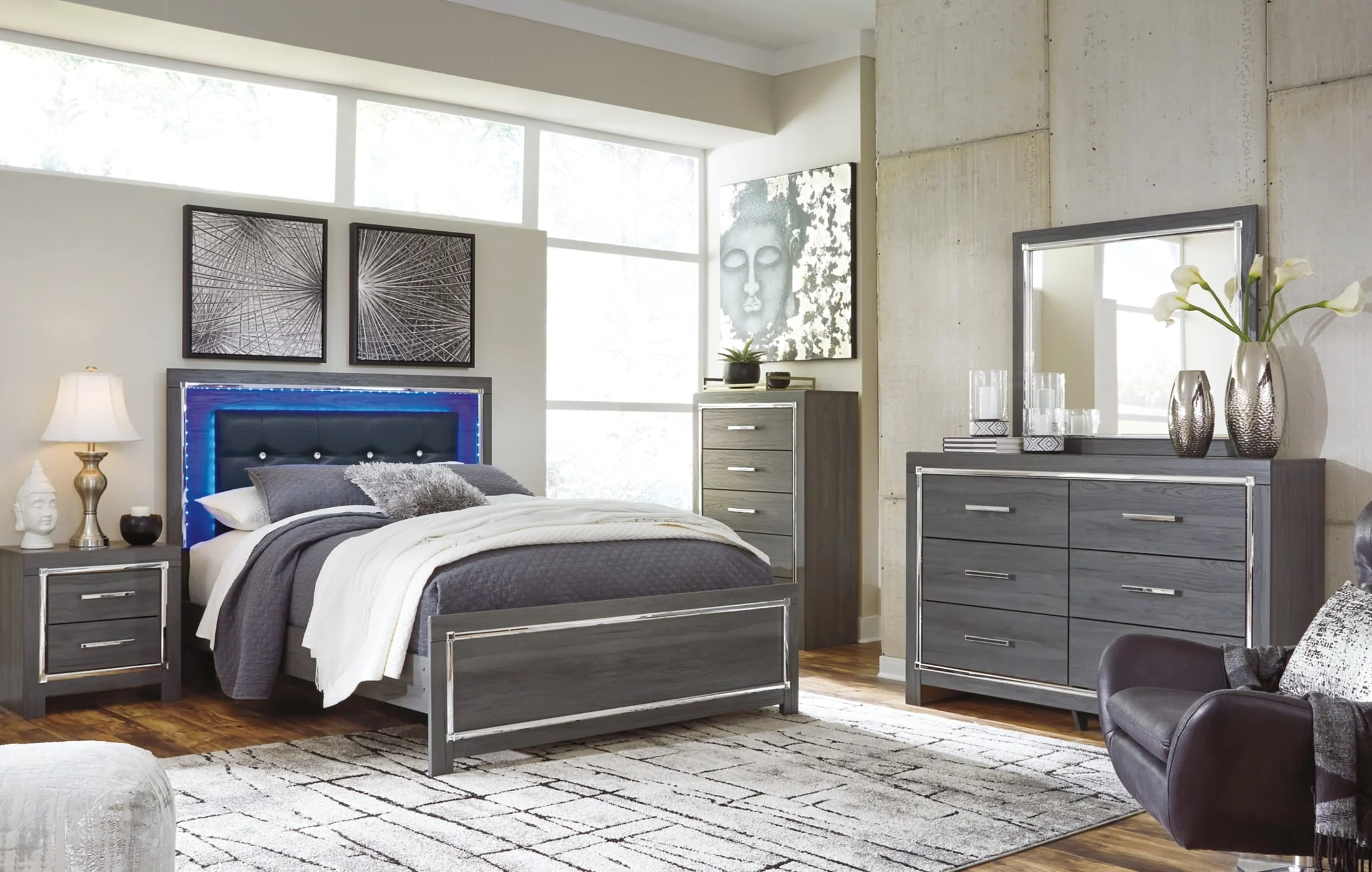 Lodanna Dresser - Image 8