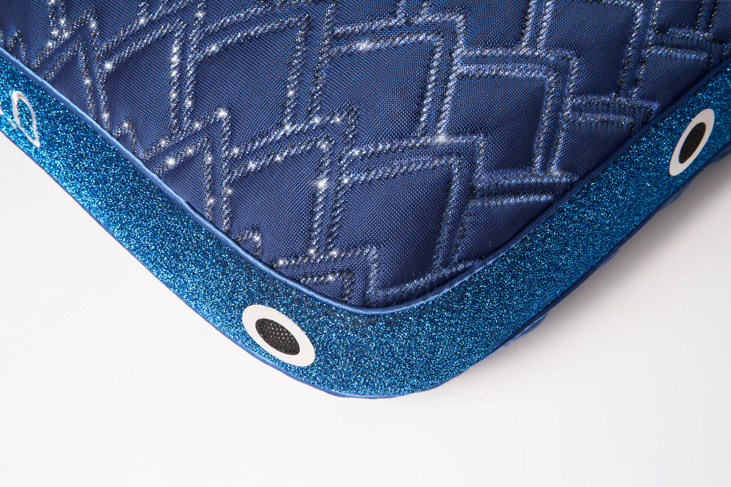 Bedgear Night Ice 3.0 Performance Pillow - Image 11
