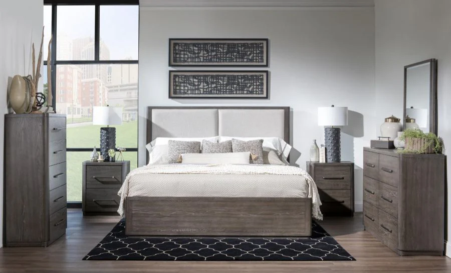 Scarlett Panel Bed - Image 2