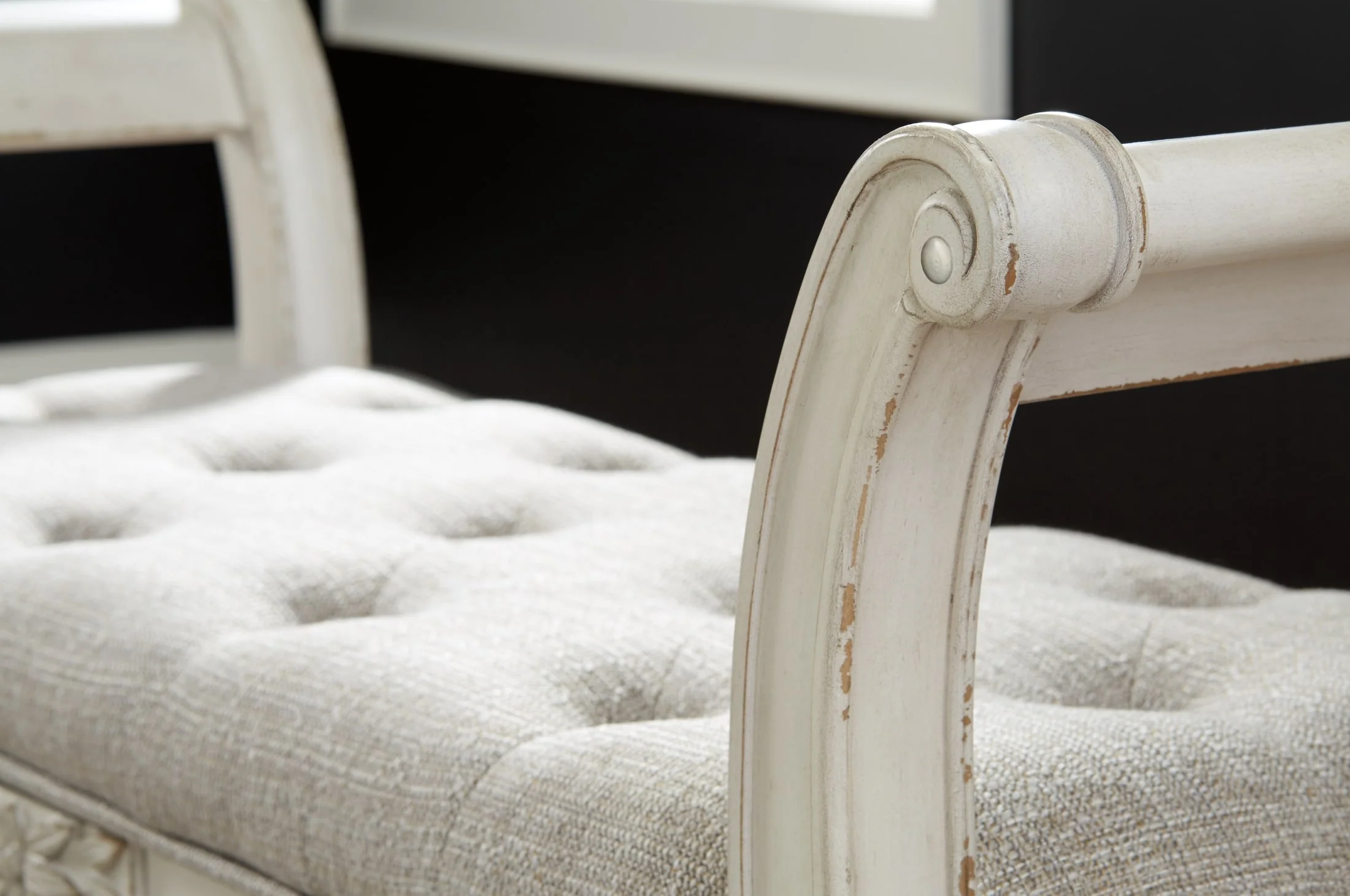 Realyn Accent Bench - Image 3