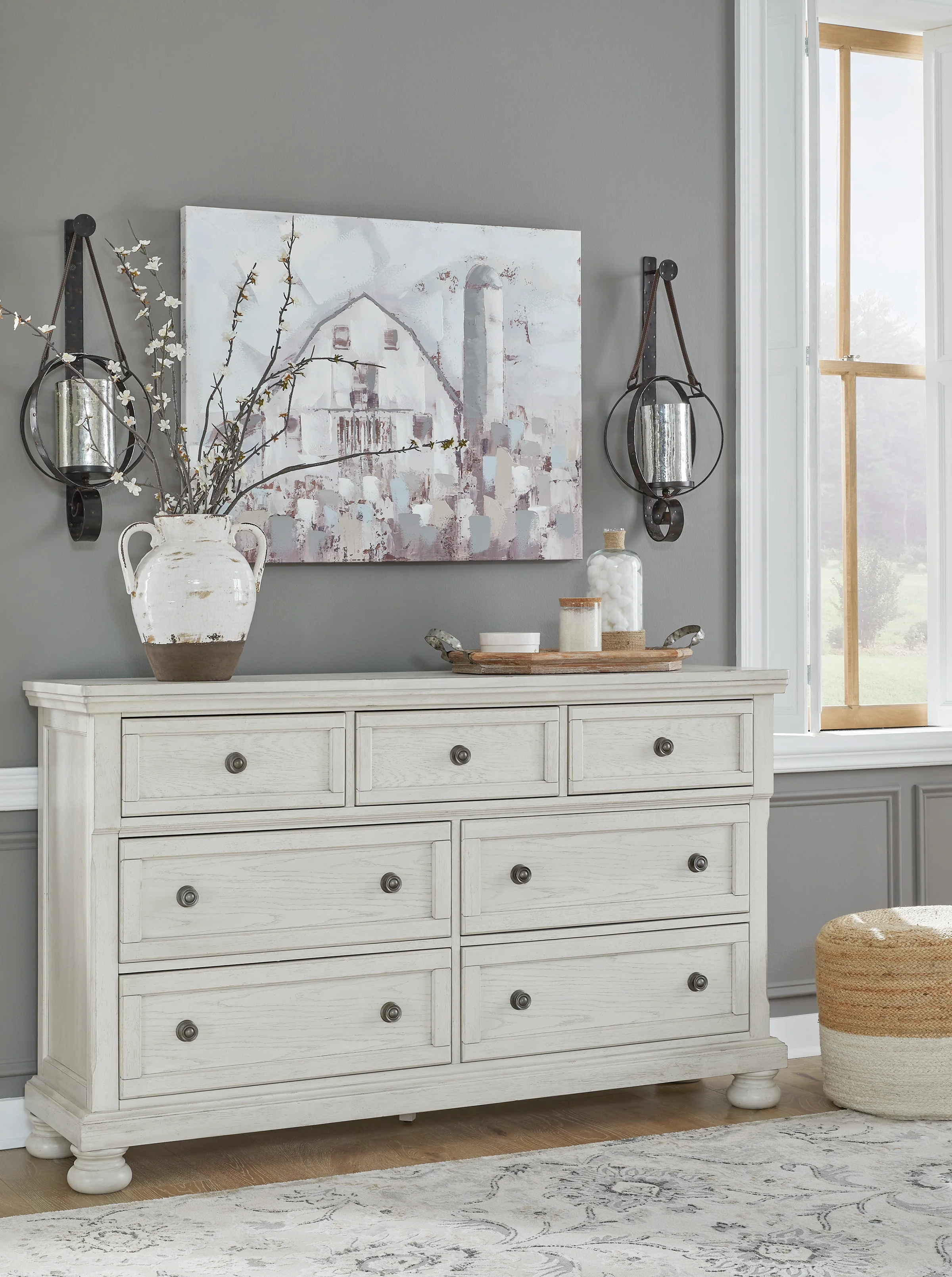 Robbinsdale 7-Drawer Dresser - Image 2