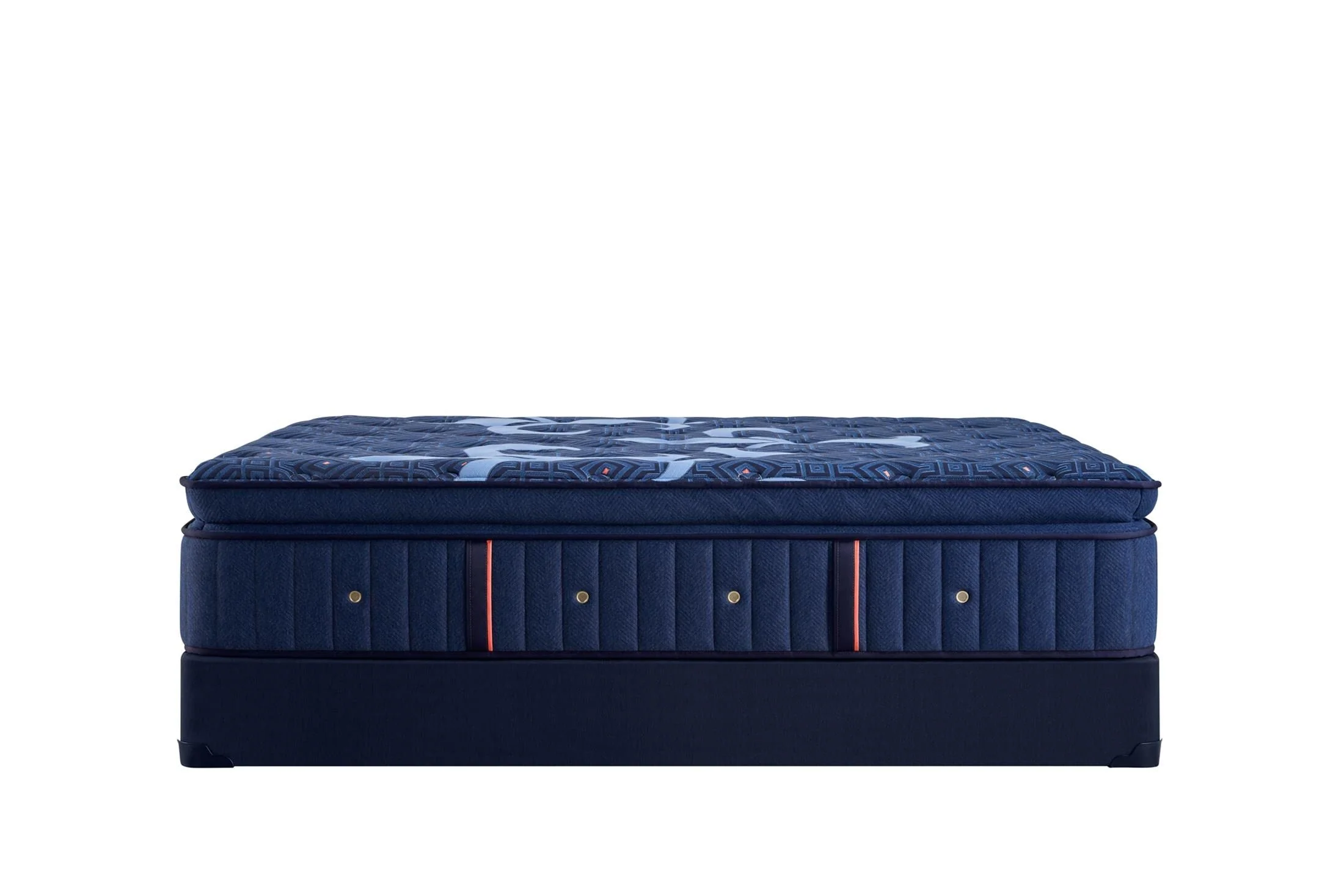 Stearns & Foster Lux Estate Medium Pillow Top Mattress - Image 3