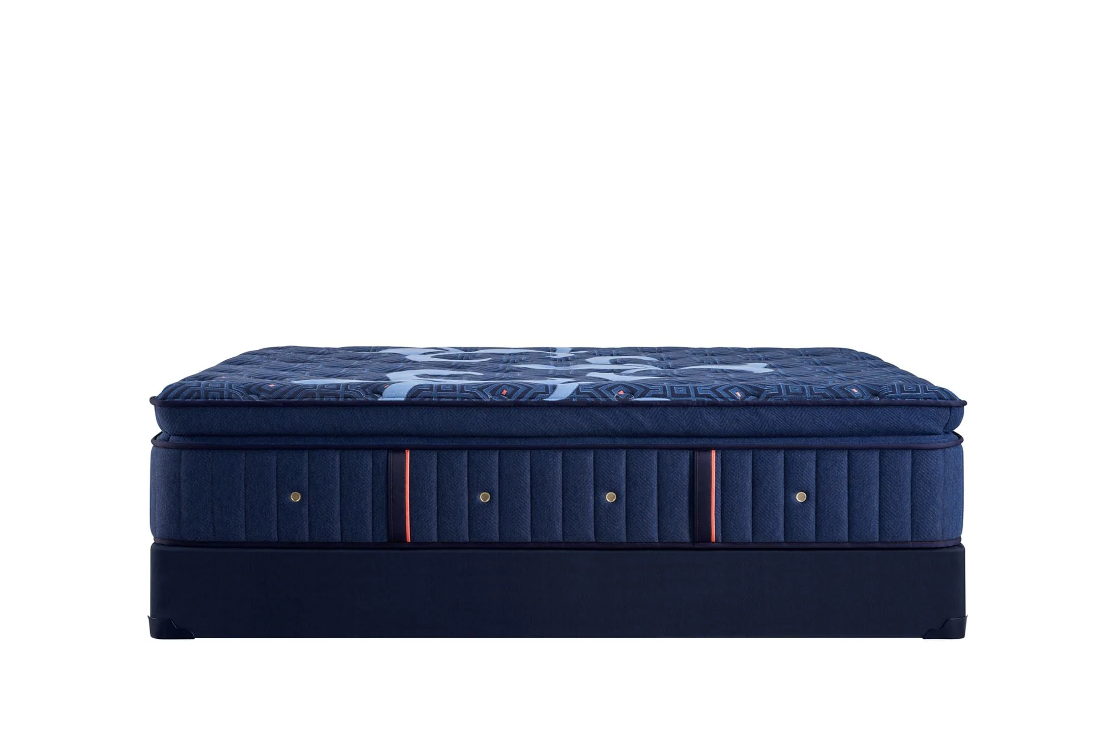 Stearns & Foster Lux Estate Medium Pillow Top Mattress - Image 8