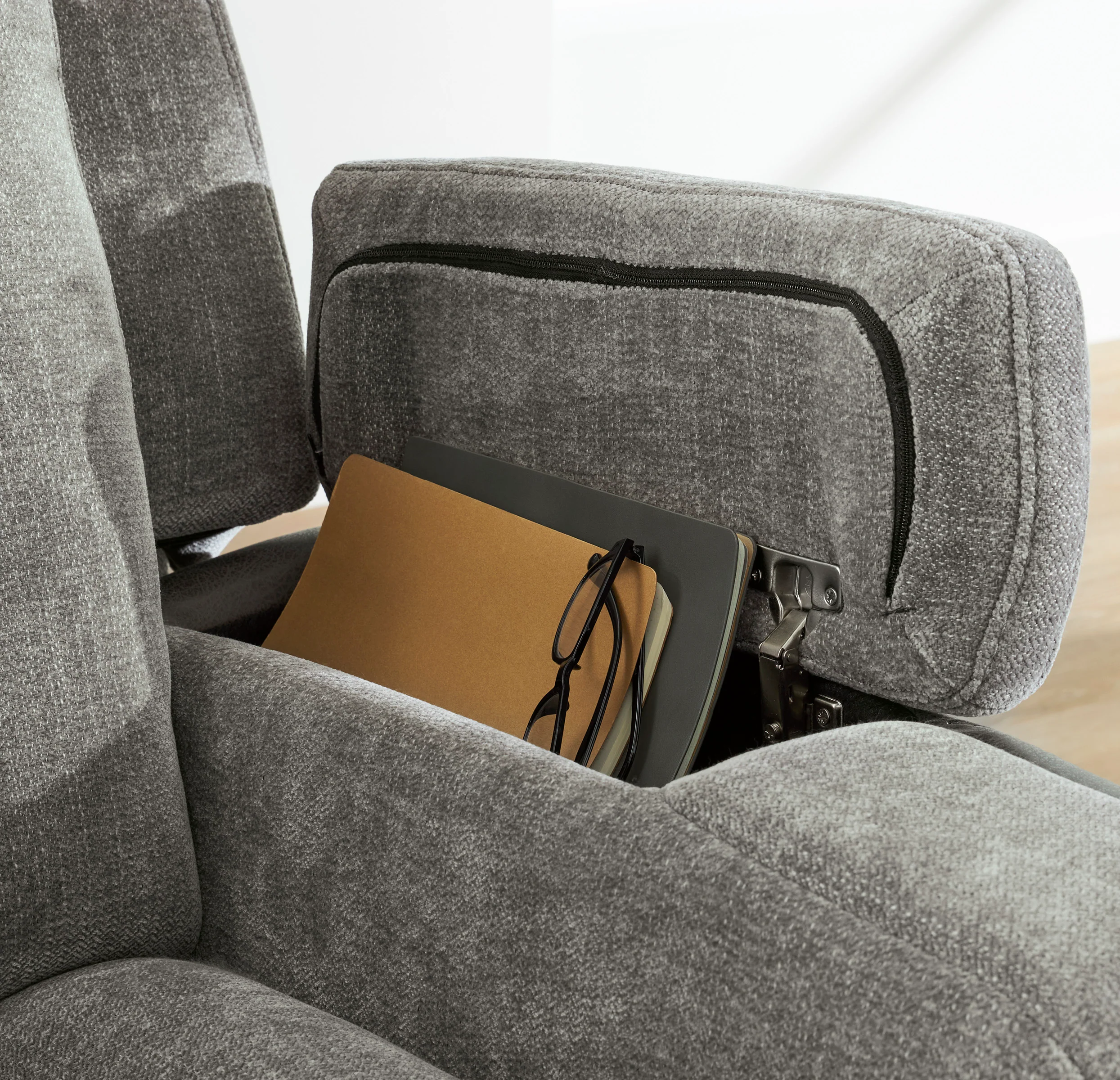 Ashley Ultimax Dual Power Recliner - Image 23