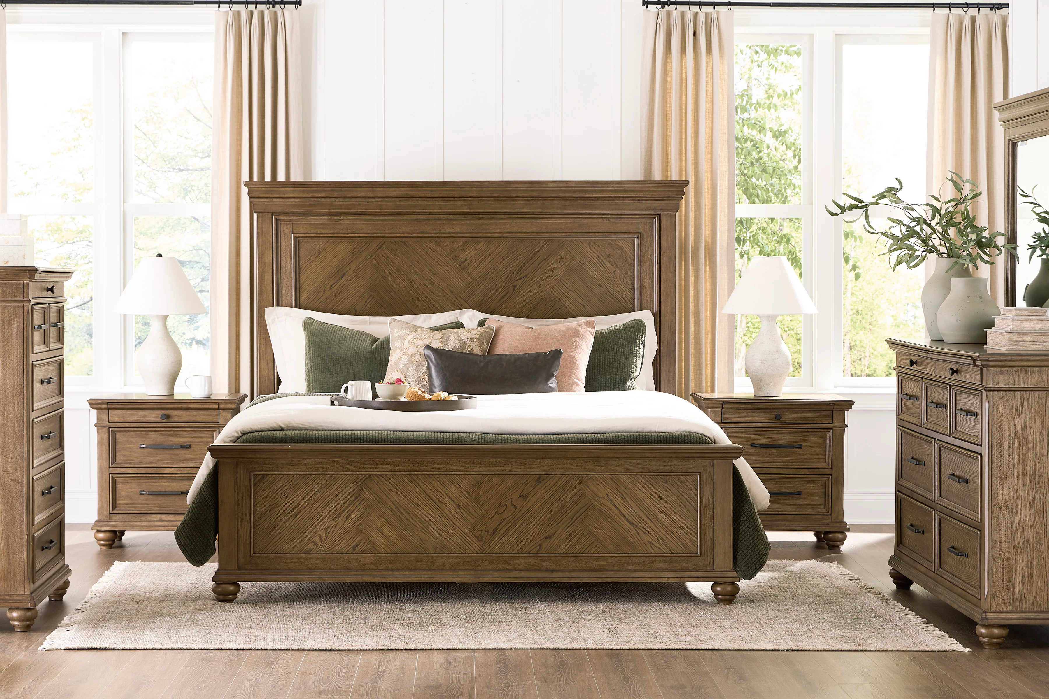 Ashley Waynely Panel Bed - Image 2